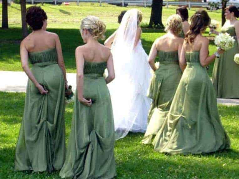 The Weirdest Wedding Photos you Have Ever Seen